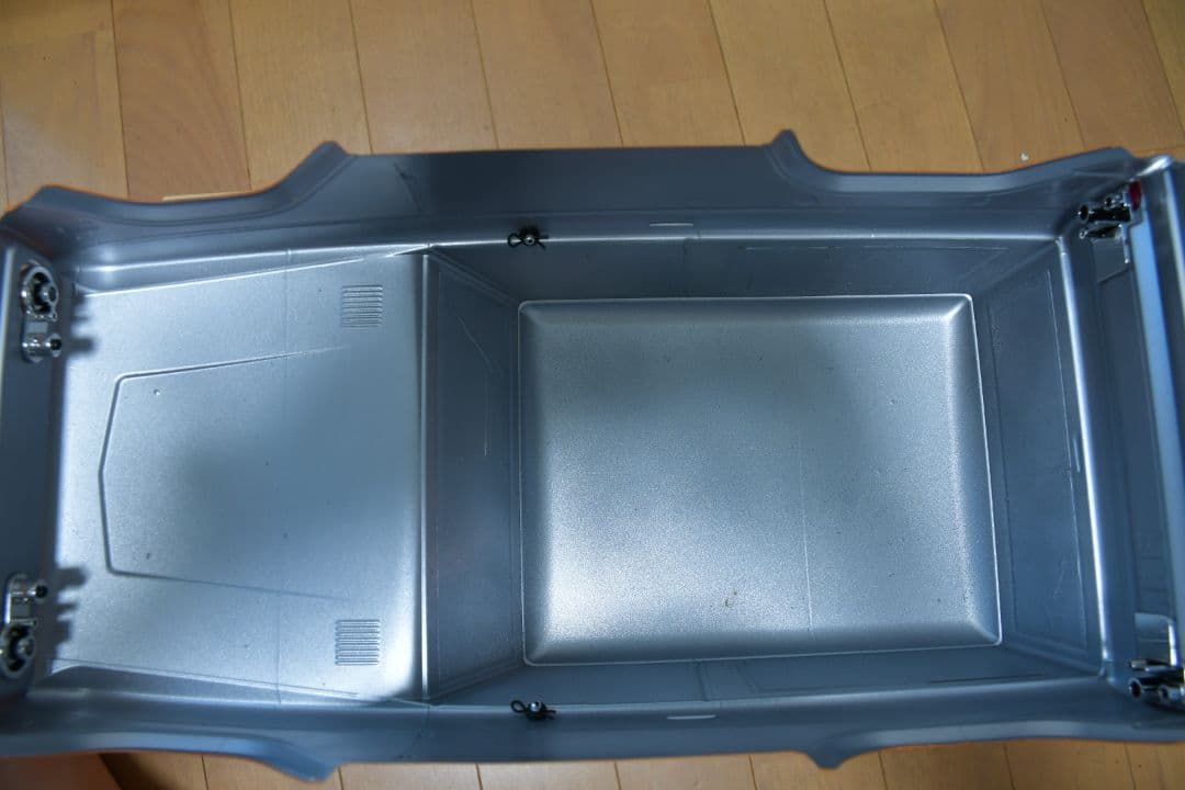 タミヤ　ブロンコ　塗装済みボディ