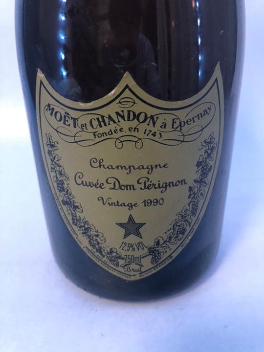 ドンペリニヨン ロゼ ヴィンテージ 1990 箱付き 未開栓 750ml 【未開封