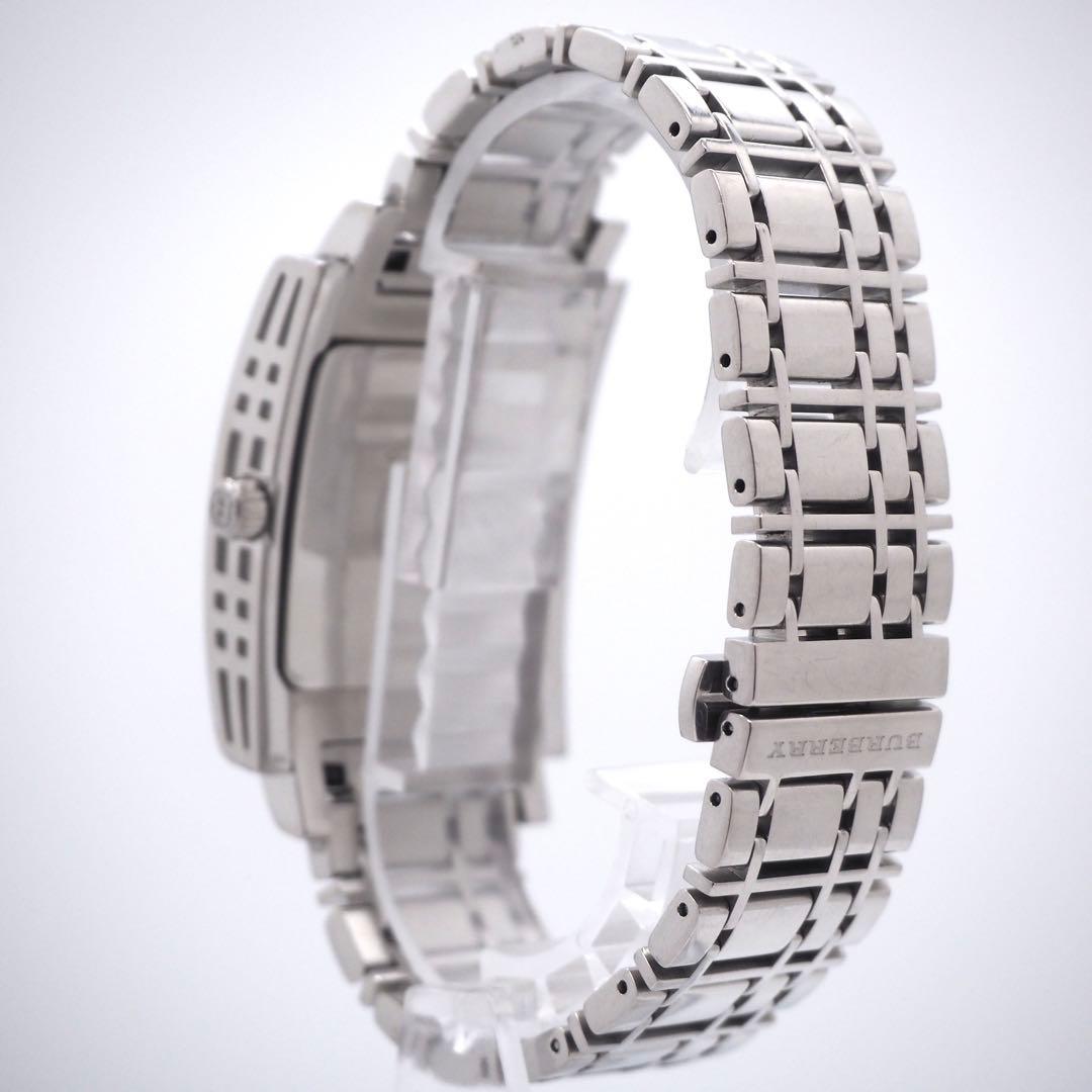 429 稼働 BURBERRY時計　メンズ　ノバチェック　スクエア　BU1550