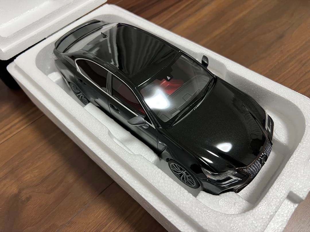 Lexus GS F 1/18 ミニカー samurai 黒