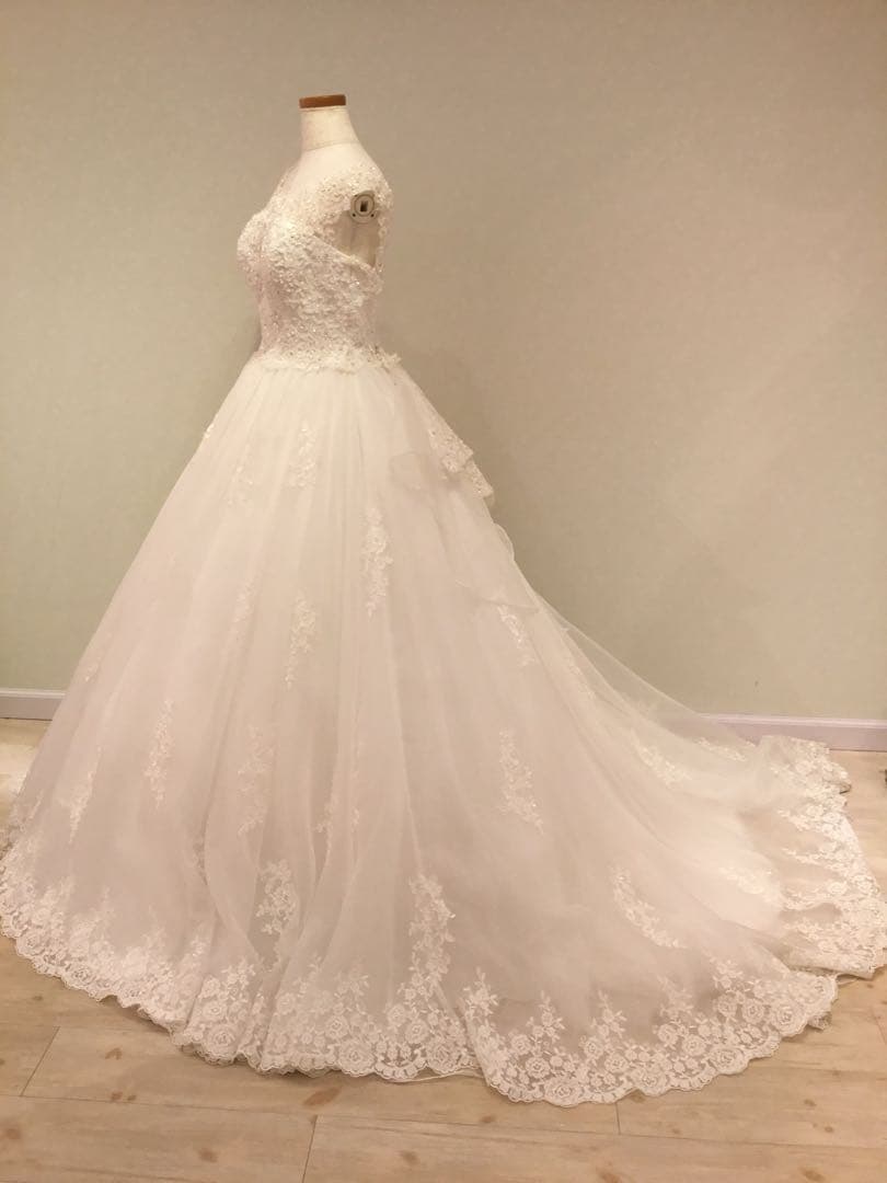 つ*き様 YNS WEDDINGウェディングドレス Aライン ホワイト