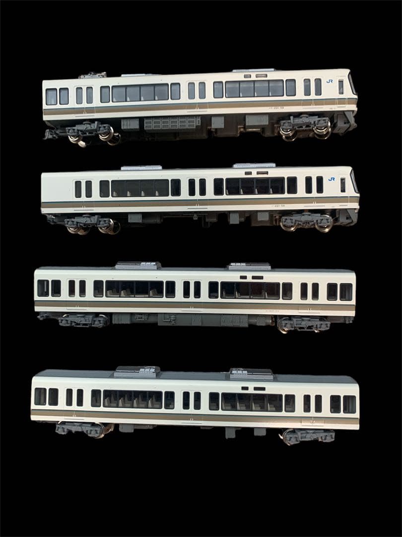 Nゲージ KATO 10-435 221系　4両基本セット