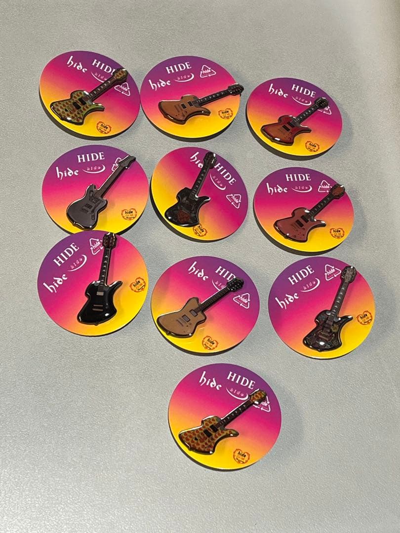 hide 60th ピンズカプセル vol.2 ギターコレクション コンプセット