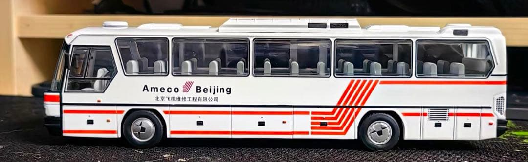2台セットミニカー　1/64 ハイウェイバス　観光バス