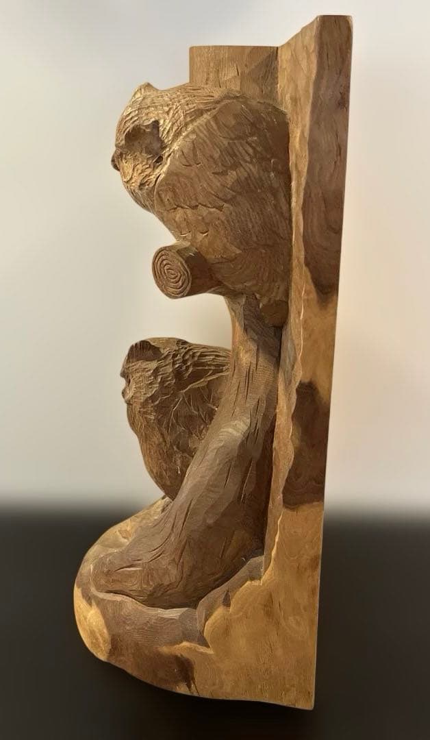 フクロウ 手彫り 在銘 上西捷敏 木彫り 工芸品 彫刻 コレクション 送料