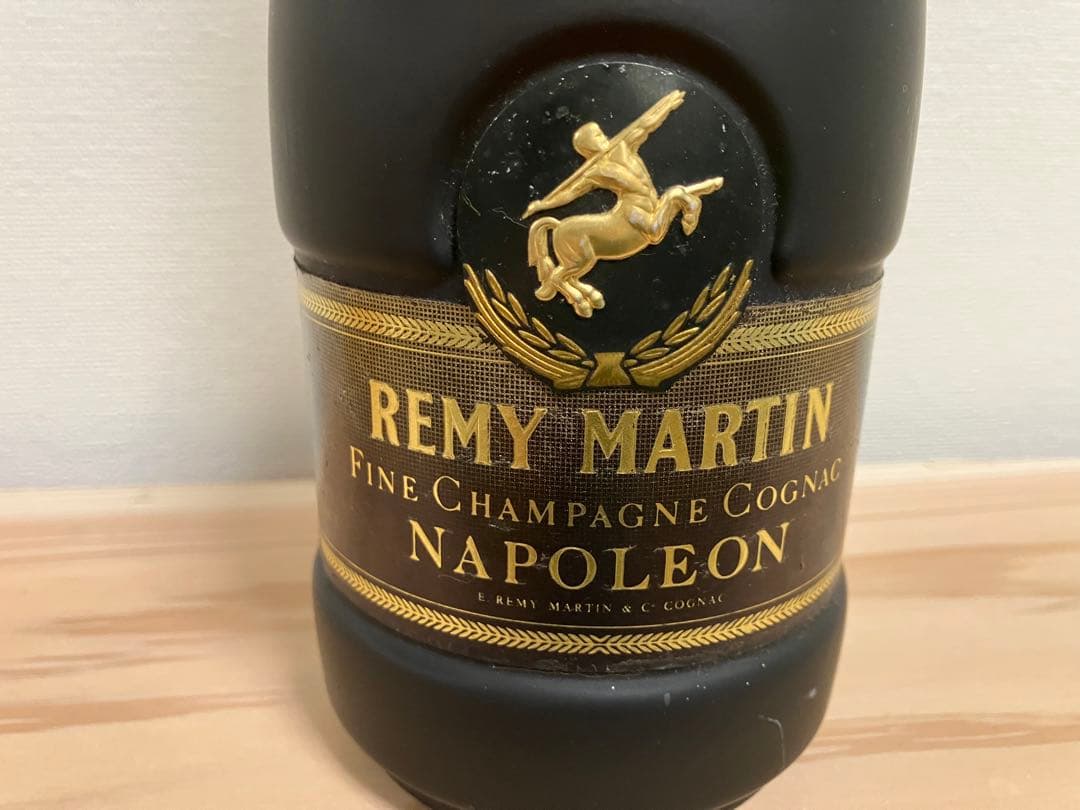 未開栓・液減りなし】レミーマルタン セントーナポレオン 古酒 700ml