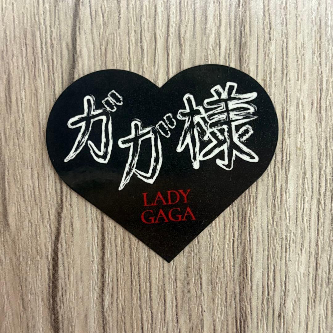 レディー ガガ メイヘム 日本 会場限定 ハート ホログラム ステッカー