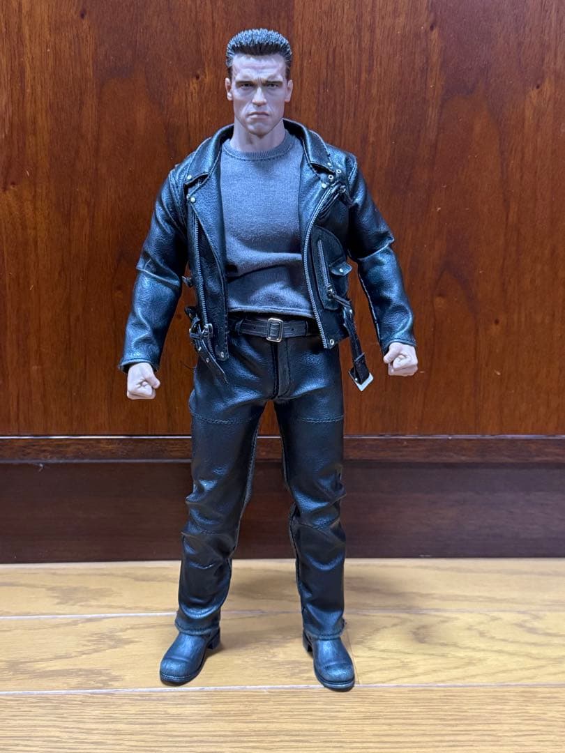 ターミネーター２T-800 フィギュア ホットトイズ製