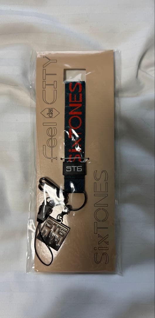 SixTONES グッズまとめ売り