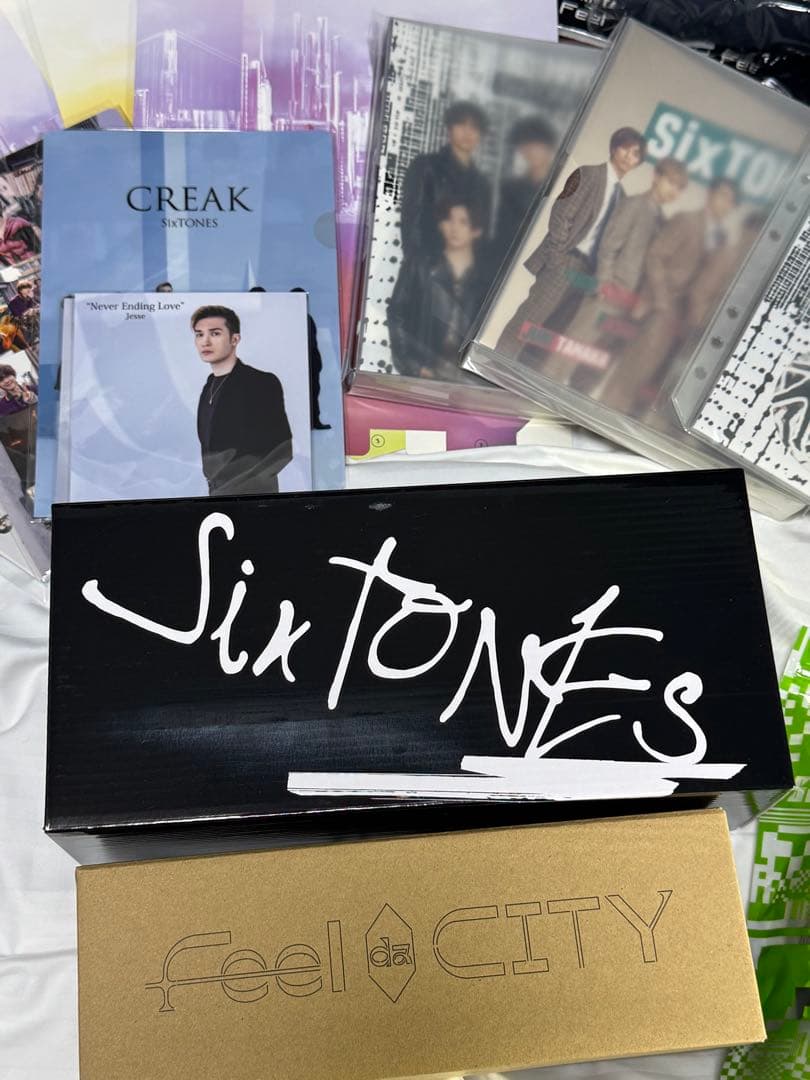 SixTONES グッズまとめ売り