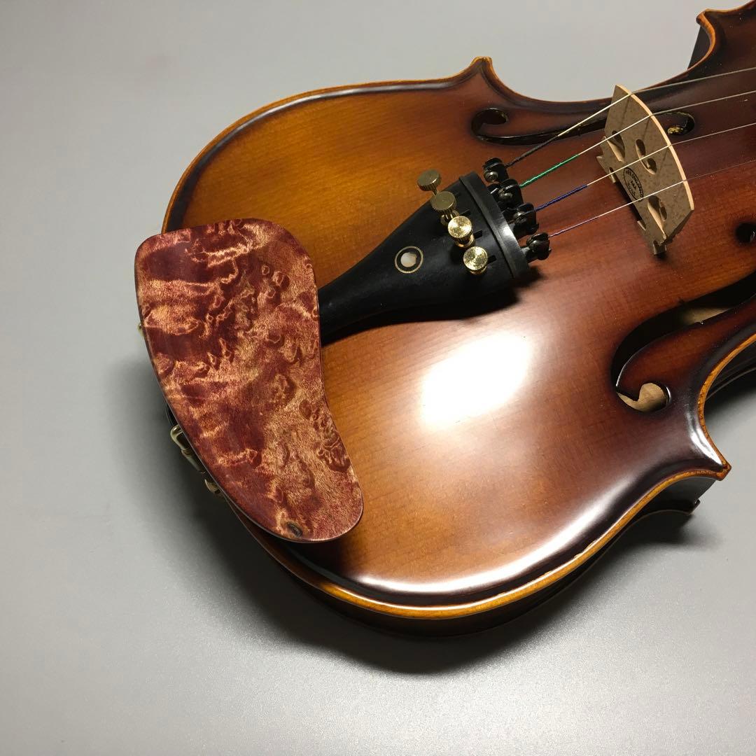 バイオリン 顎当て　左利き手用メイプルバーズドアイ