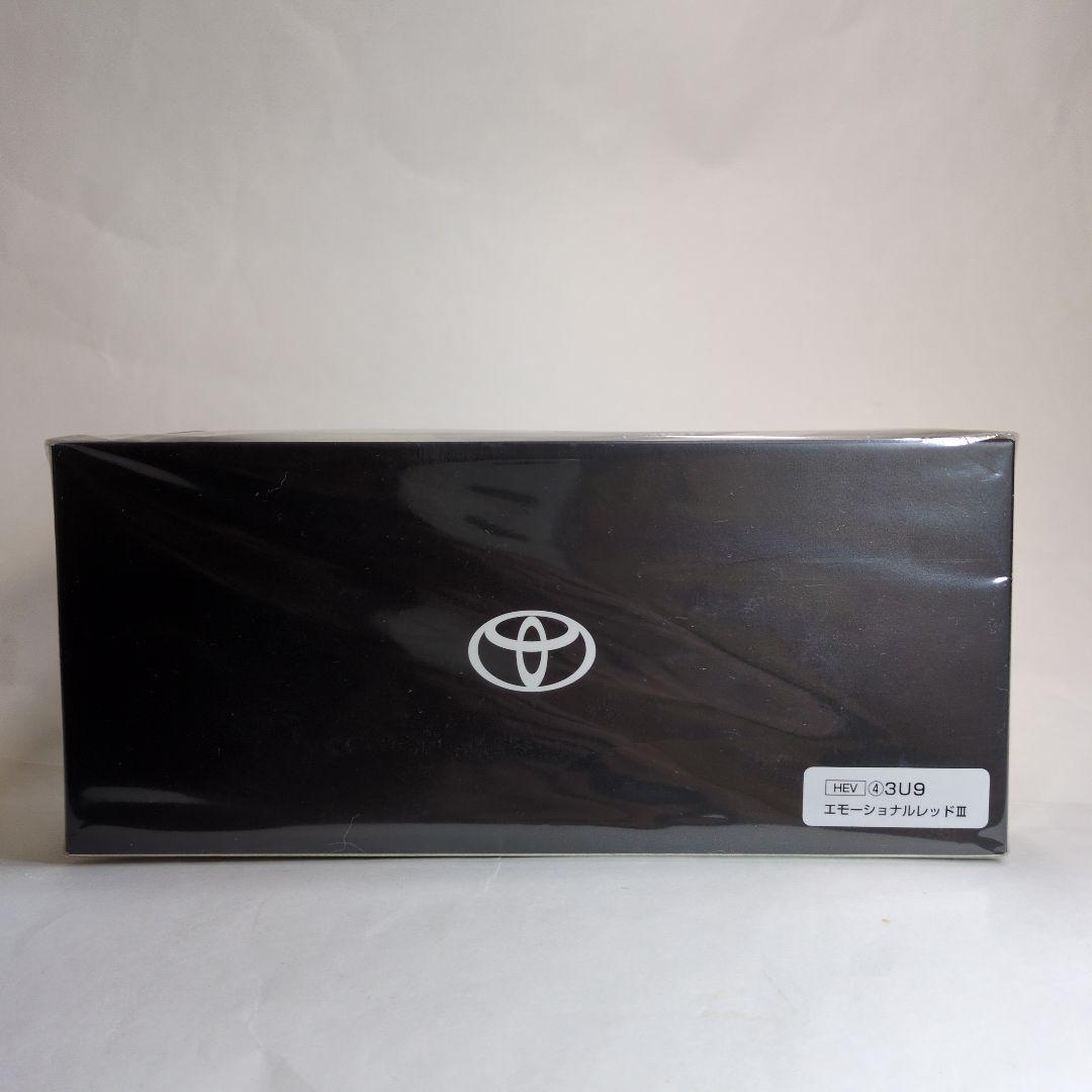 トヨタ クラウンスポーツ エモーショナルレッドIII ダイキャストモデルカー