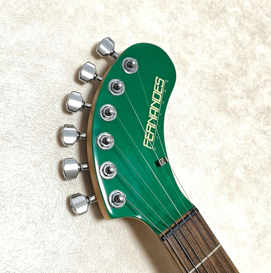 【超美品】ZO-3 グリーン アンプ内蔵ミニギター 専用ケース付 ぞーさん