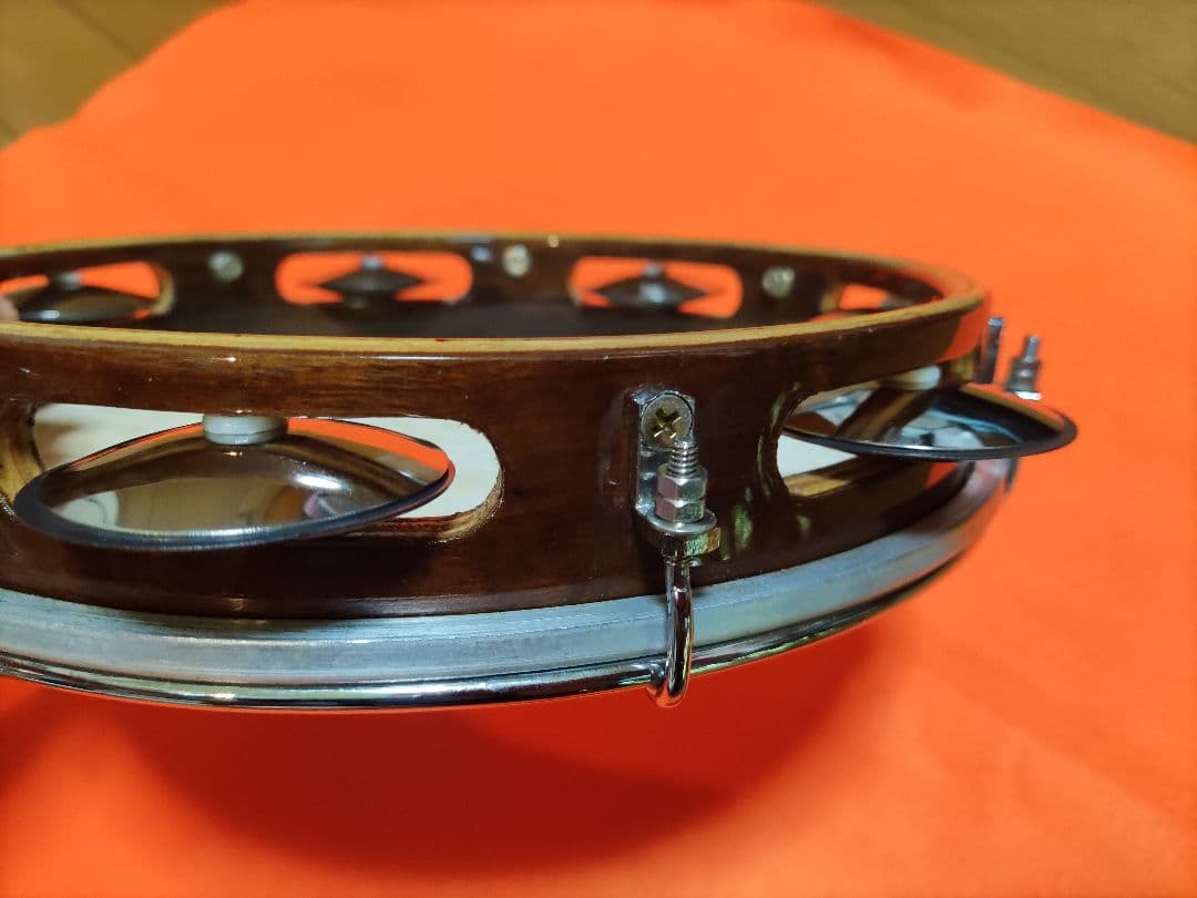 ☆Bauer PERCUSSIONパンデイロ 本皮 10インチ スペーサー入り☆ - メルカリ