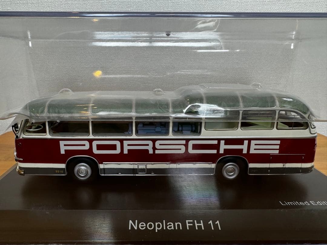 【Schuco】限定1500台 Neoplan FH 11 Porsche