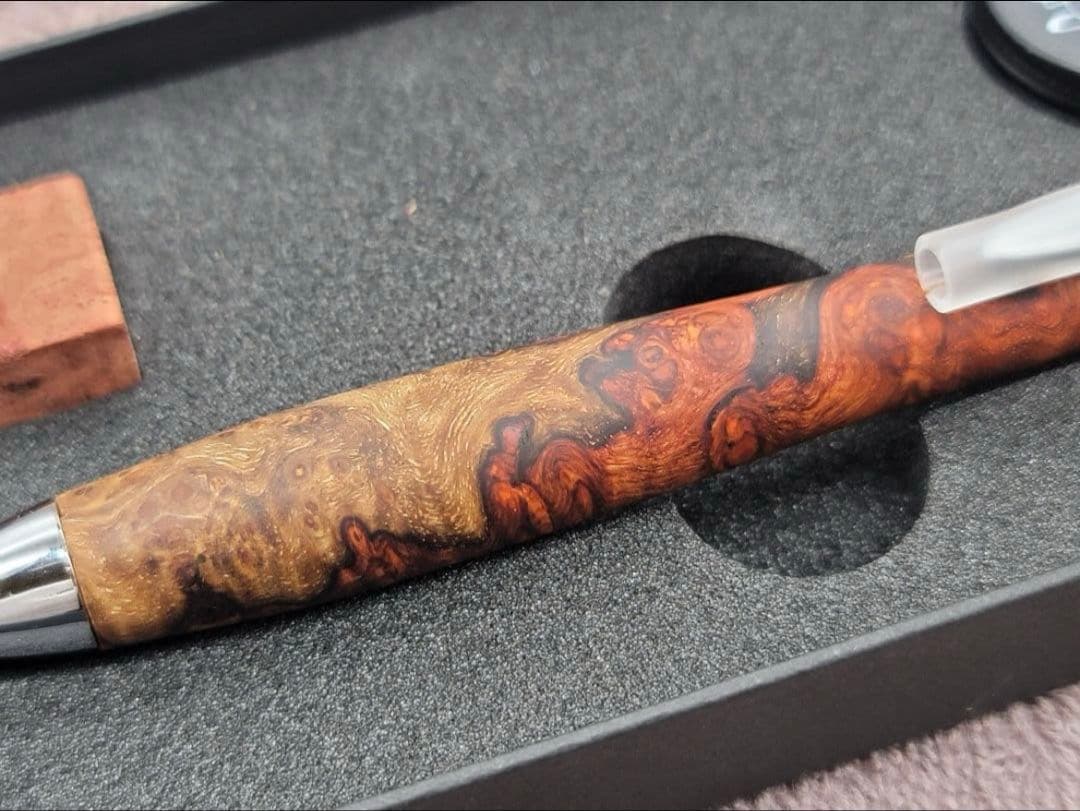 【美杢】新品　こぶた工房　極上花梨瘤紅白　シャープペンシル0.5ミリ