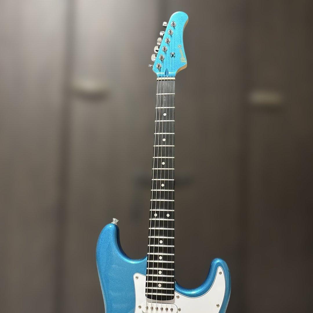 ストラトキャスター エレキギター