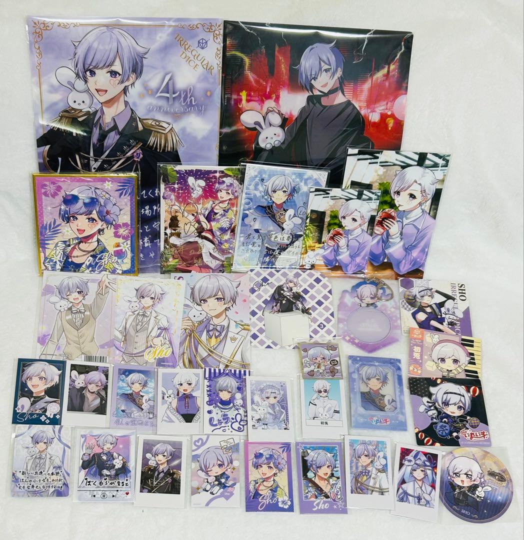 いれいす 初兎 缶バッジ アクスタ チェキ A4ファイル まとめ