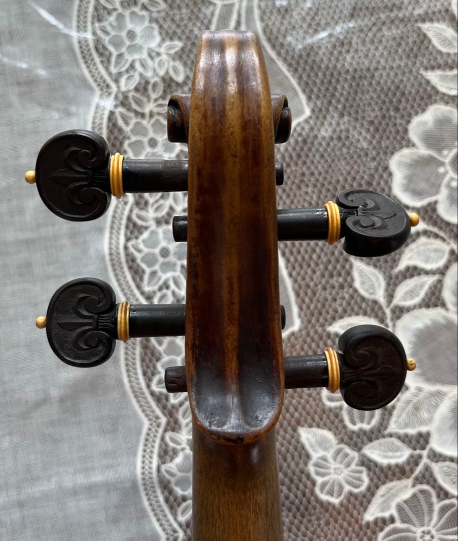 Gasparo da Salò ラベルのオールドバイオリン　ダブルパープリング‼️