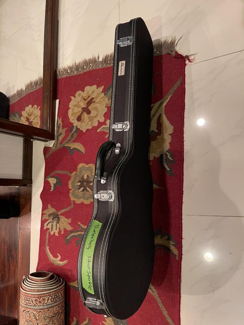 Duesenberg Starplayer ギター