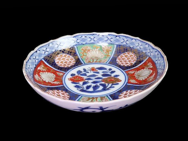 大聖寺伊万里 金襴手 青海波に牡丹の図 4寸皿 5枚 B205AS-CZe - メルカリ