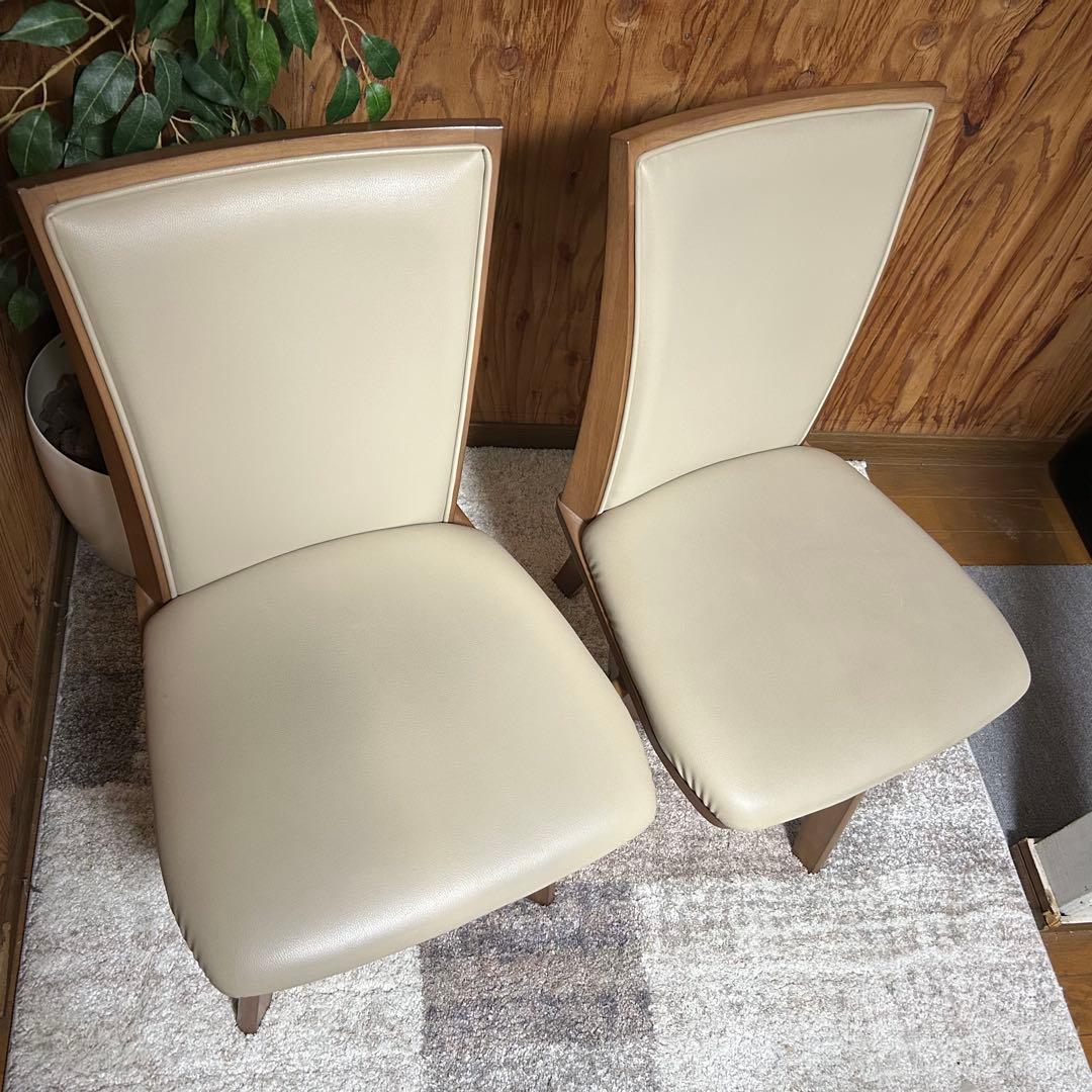 都内23区送料無料❗️ ニトリ　ダイニングテーブル　回転チェア　ダイニングセット✨