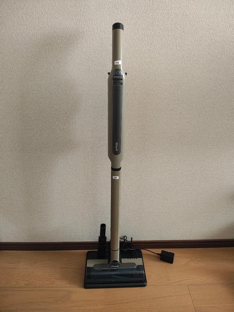 シャーク☆CS100JBR☆バッテリーの状態良好☆10 - メルカリ