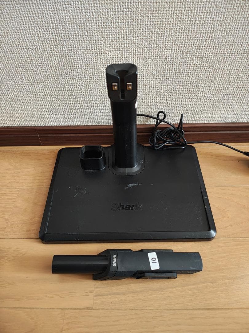 シャーク☆CS100JBR☆バッテリーの状態良好☆10 - メルカリ