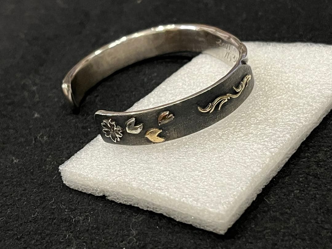 BIG HAND バングル