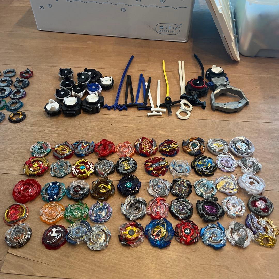 ベイブレード セット 多数のパーツ まとめ売り - メルカリ