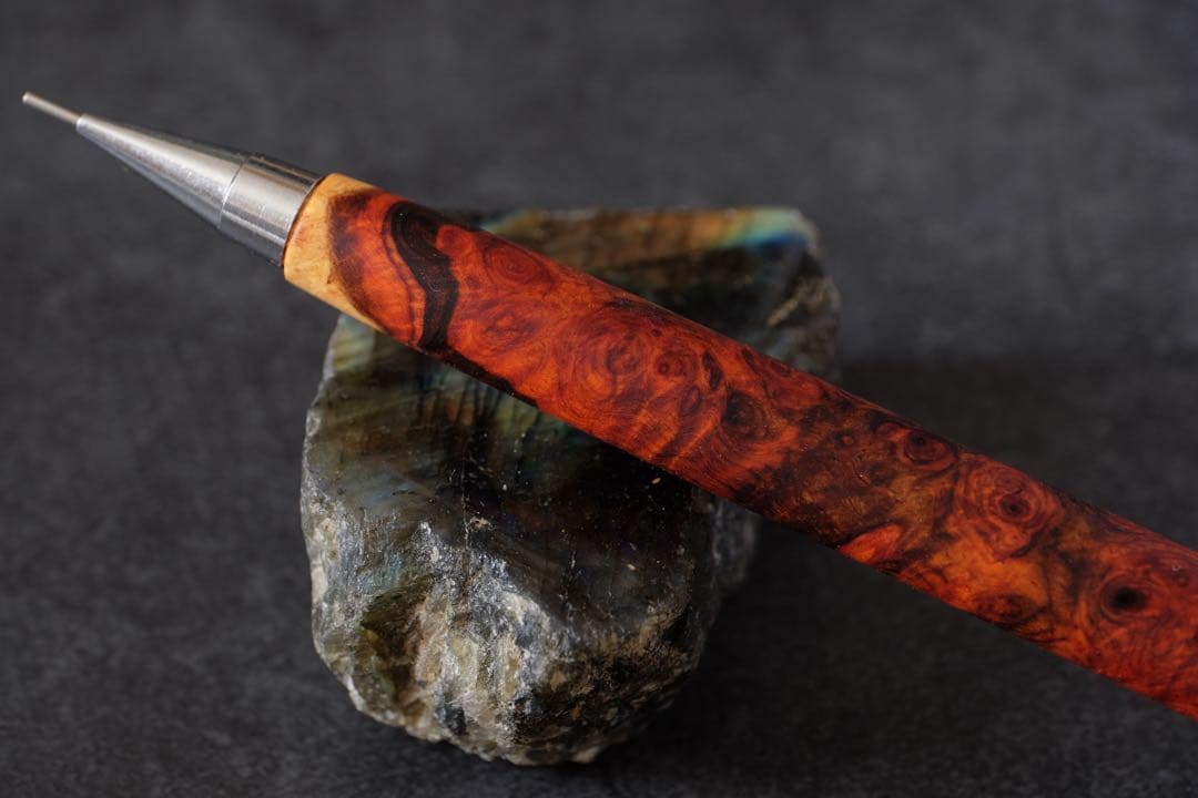 PG5木軸カスタム0214　高村杢工房 製図用シャープペンシル　極上花梨瘤紅白