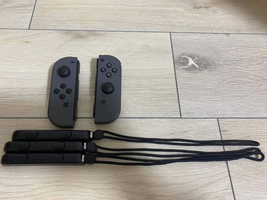【美品】Nintendo Switch 本体 + 付属品