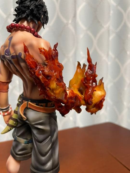 改造・リペイント　ワンピース　ポートガス・D・エース