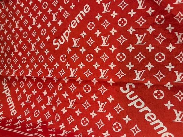 ♪送料無料★Louis Vuitton x Supreme★バンダナ★正規品♪