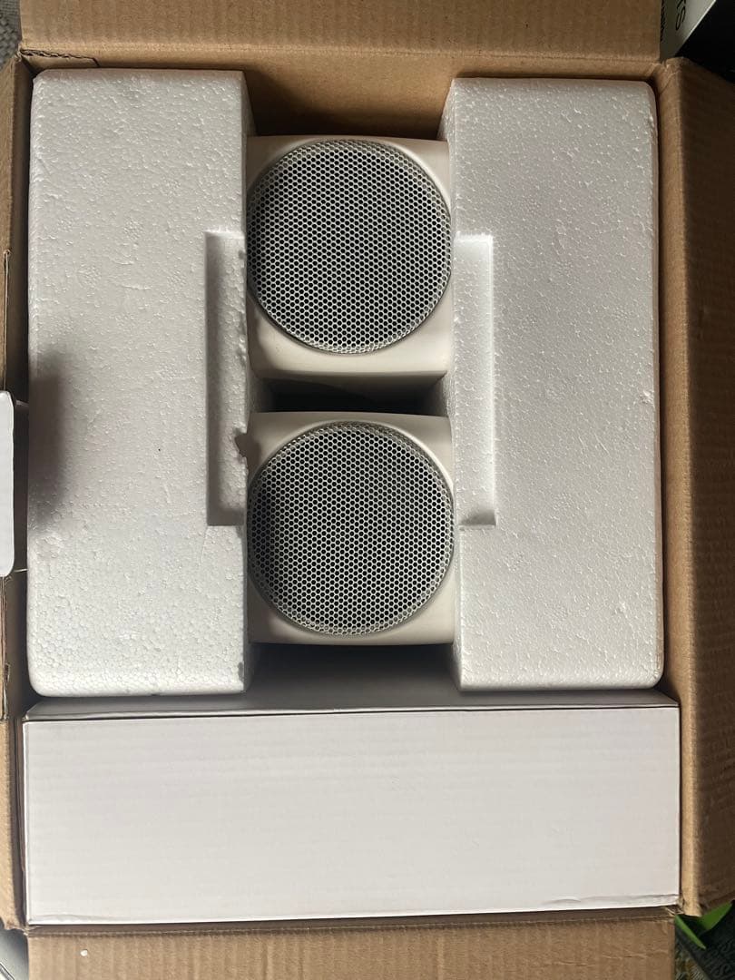 iLoud micro monitor スタジオモニタースピーカー ホワイト