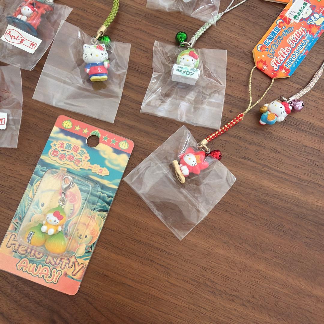 ご当地ハローキティ 根付け・ストラップ 8個セット