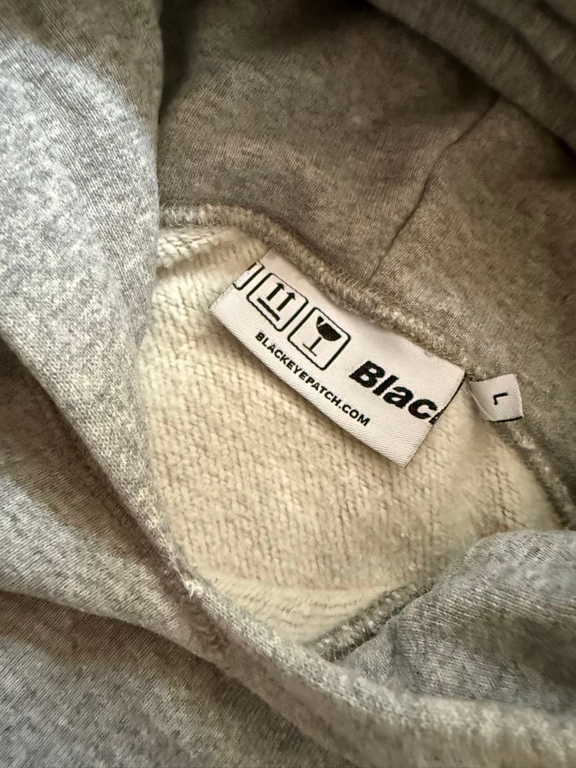 BlackEyePatch グレーパーカー　L