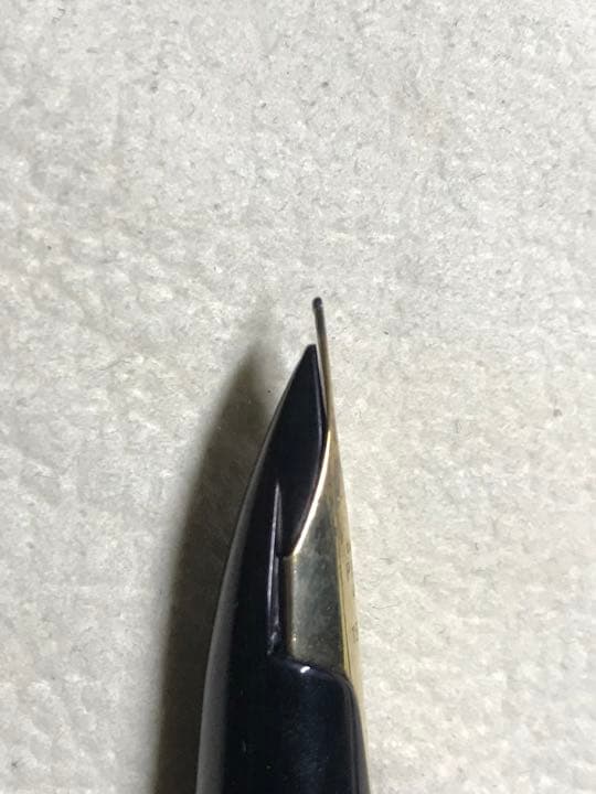 ビンテージ F 万年筆 黒と金 パイロット エリート 初期 パイロット