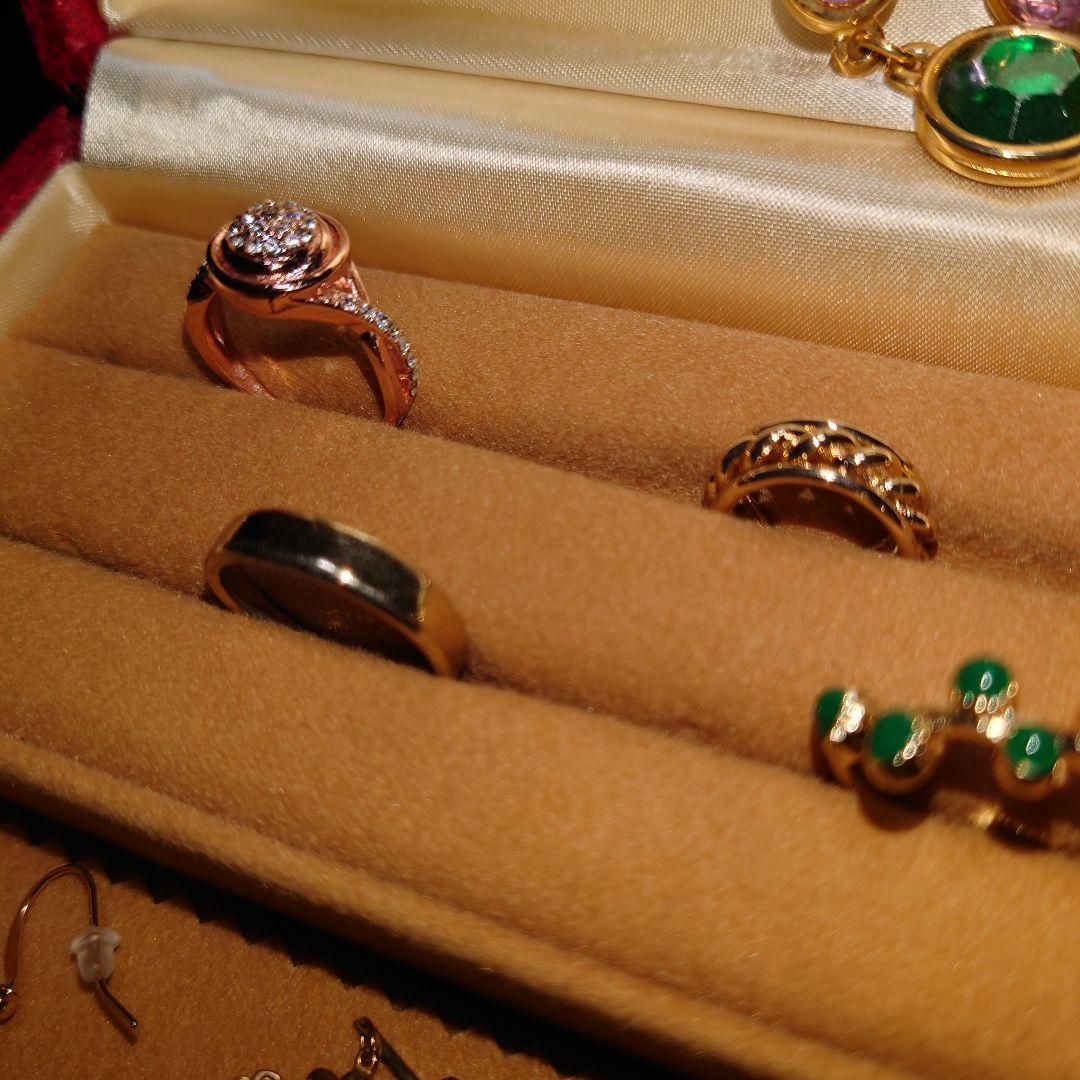 遺品整理アクセサリーまとめ売り