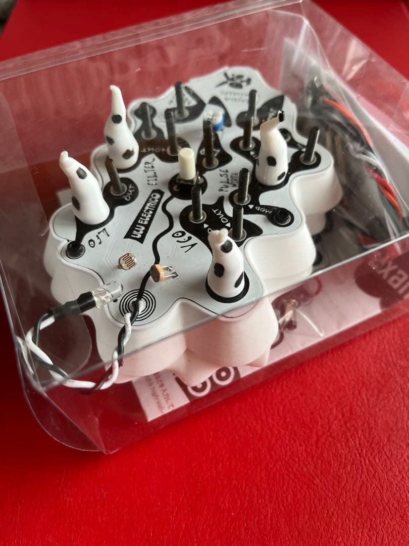 セミモジュラーシンセ Panda Umiushi /Ulu electrico