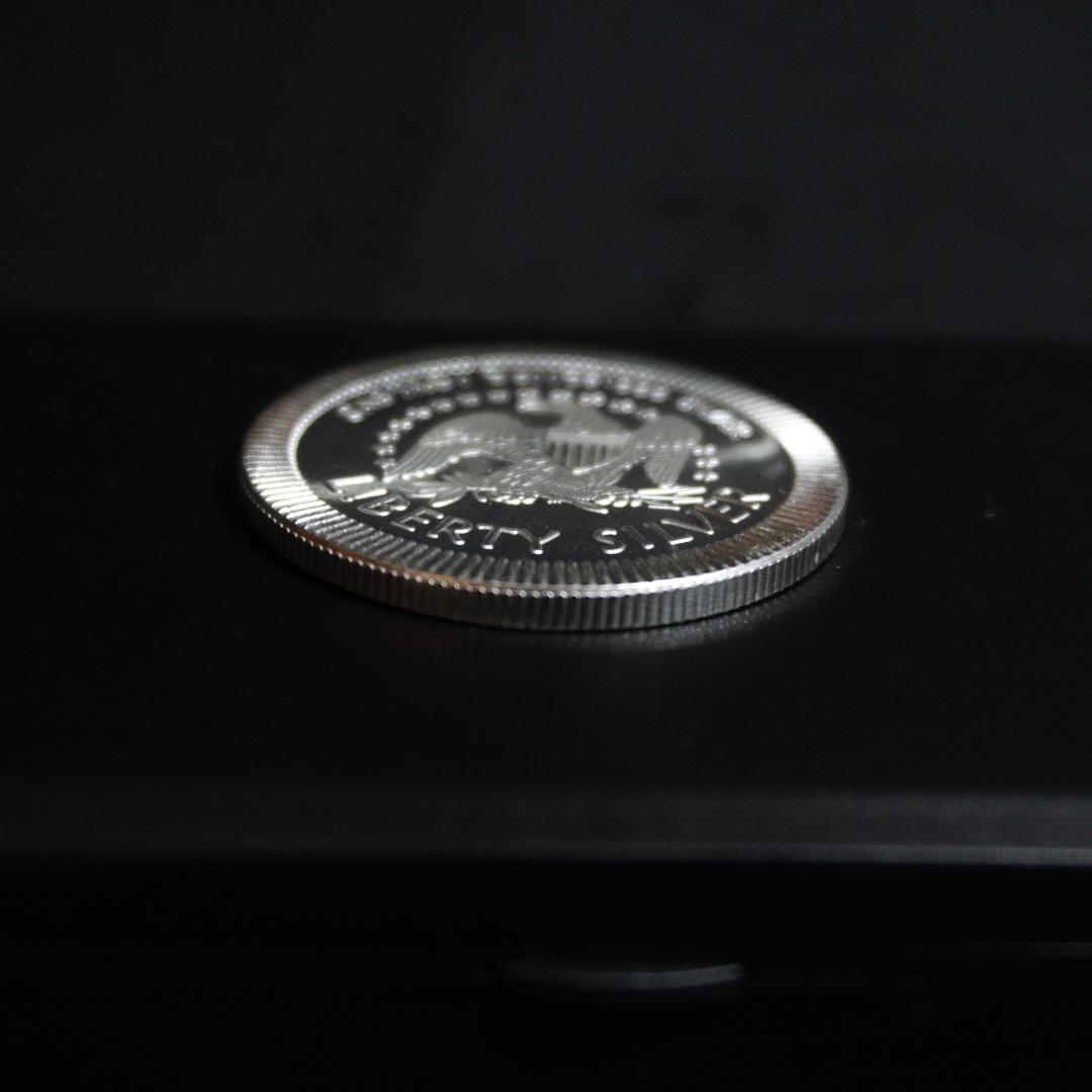 1オンス SilverTowne リバティベル 銀貨 シルバー ラウンド