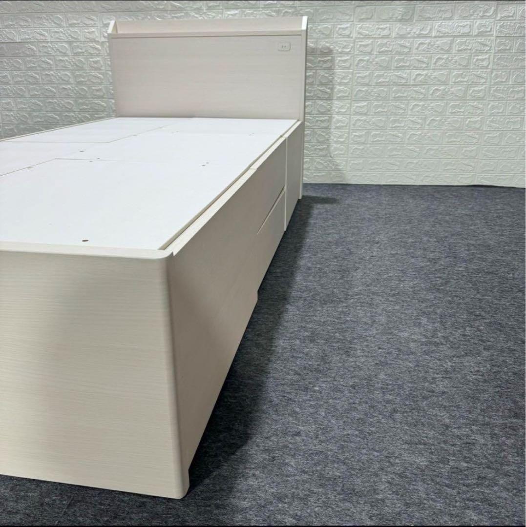 ニトリ シングル ベッドフレーム ジオチェスト 収納 格安 d5126