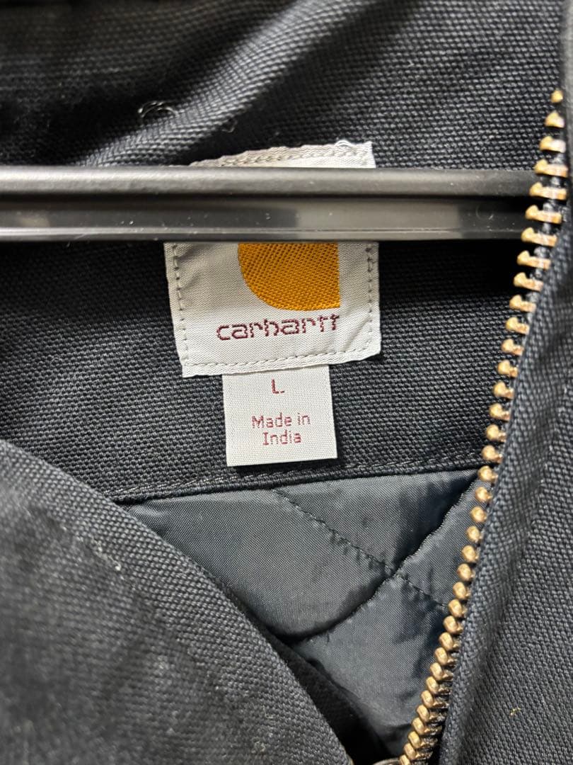Carhartt フード付きジャケット 黒