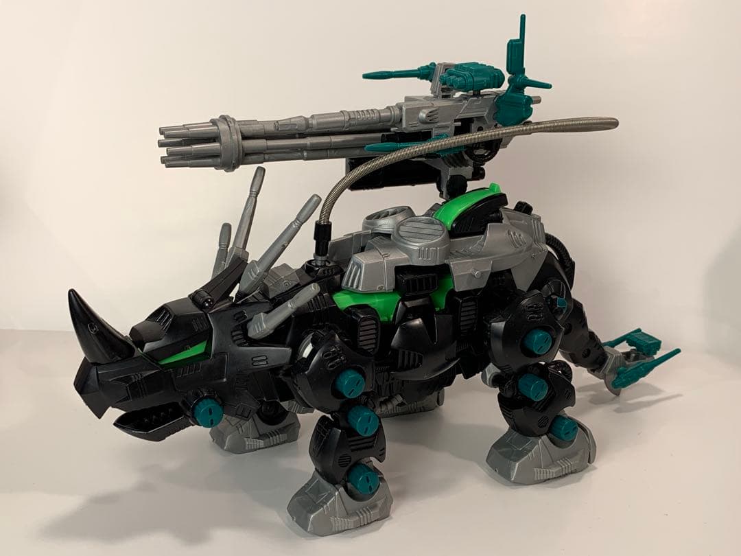 メカ生体ゾイド ダークホーン 組立済品 旧ゾイド 特別限定仕様 メカ生体ゾイド ダークホーン 組立済品 旧ゾイド 特別限定仕様