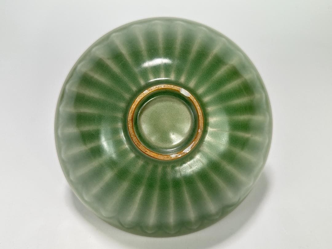 中国美術　龍泉窯　青磁　蓮弁碗　茶碗　唐物　古物　時代物