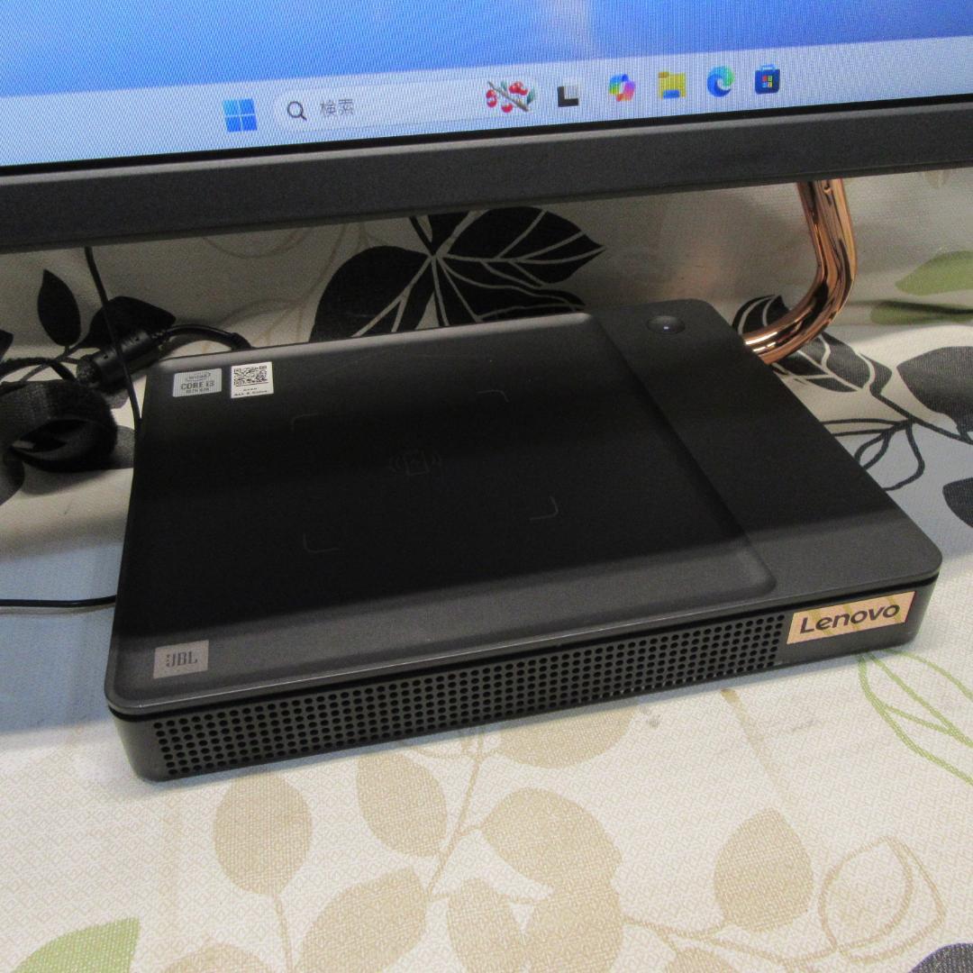 Win11高年式2022年11世代Corei3/SSD+HDD/8/無線/カメラ