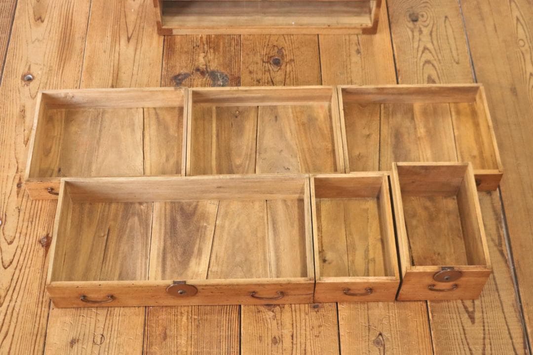 レトロ 時代箪笥 小振り 桐たんす タンス 収納 引き出し 抽斗 6杯 古