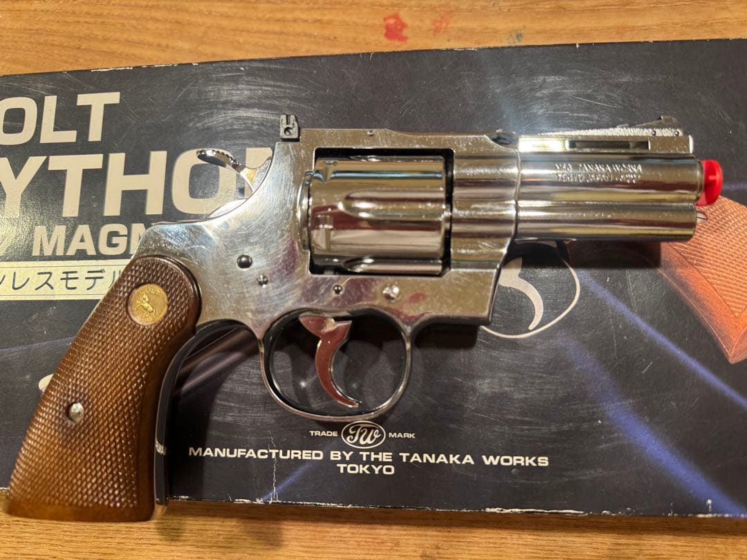 トイガン COLT PYTHON .357 MAGNUM