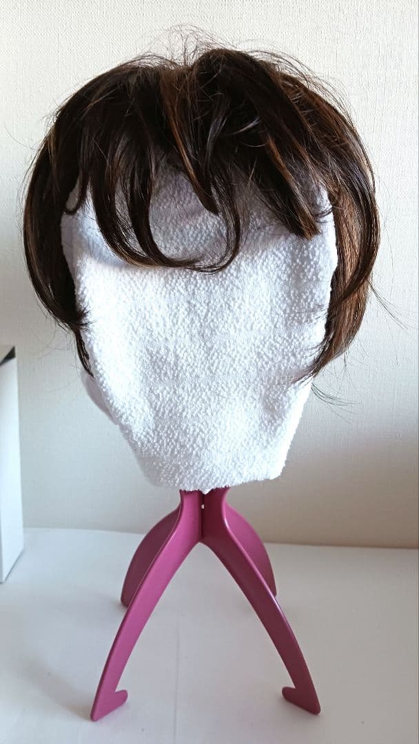 カオリナラターナーウィッグ　マッシュショートスタイル　ミックス