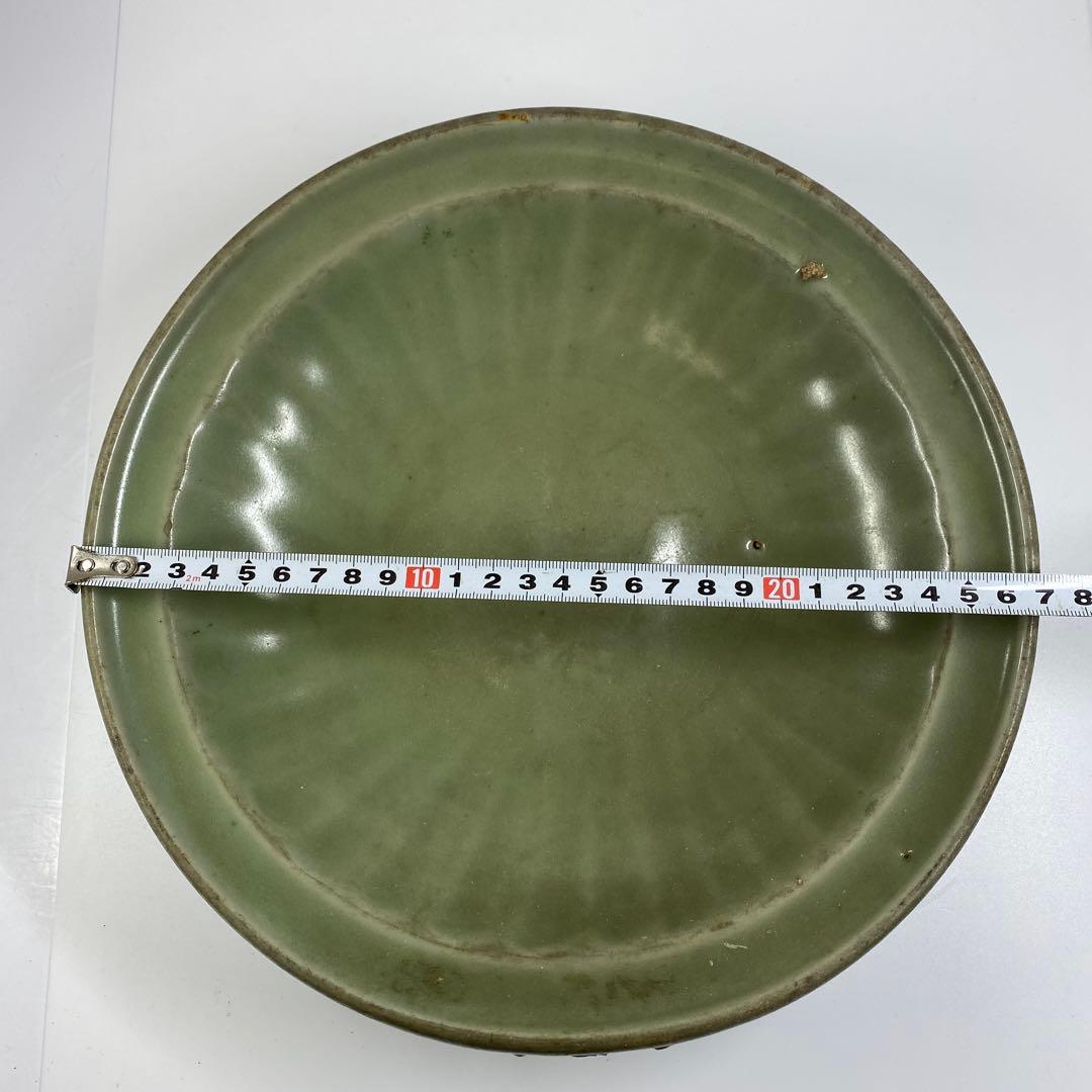 中国明時代　竜泉窯　青磁大皿　直径27.6㎝　トコトコ　東な7-0325☆2F